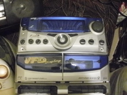 Терміново до продажу магнітофон(магнітолу) Панасонік з касетою диском та ФМ прий. . фото 7