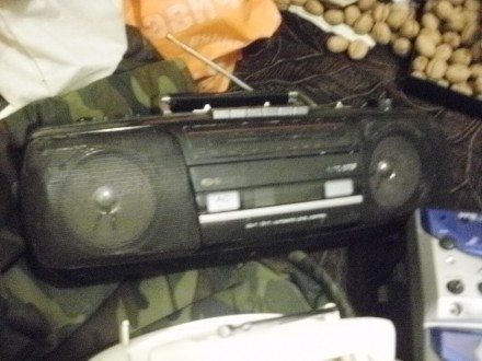 Терміново до продажу магнітофон(магнітолу) Панасонік з касетою диском та ФМ прий. . фото 9