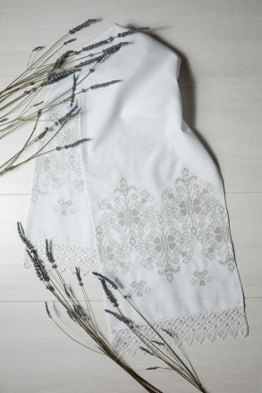 
Украинский свадебный рушник под каравай
 Вышивка крестиком.
Размер 150*31 см 
М. . фото 2