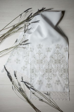 
Украинские свадебные рушники для икон 2 штуки.
 Вышивка крестиком.
Размер 150*3. . фото 6