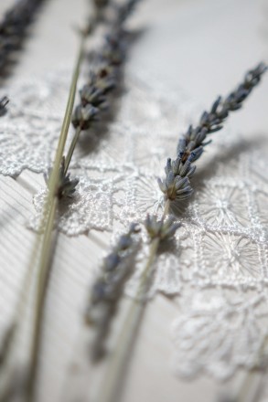 
Украинский свадебный рушник для перевязки рук
 Вышивка гладью.
Размер 150*20 см. . фото 3