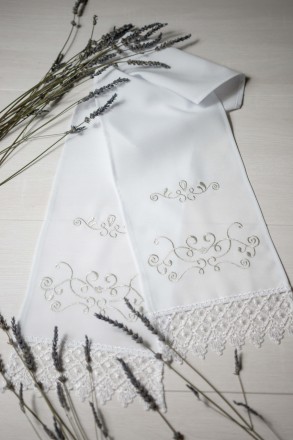 
Украинский свадебный рушник для перевязки рук
 Вышивка гладью.
Размер 150*20 см. . фото 7