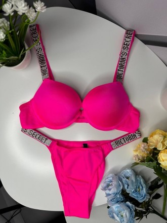 
 Комплект женский Victoria’s Secret Rhinestone Pink
Трусики + топ в пакете и уп. . фото 2