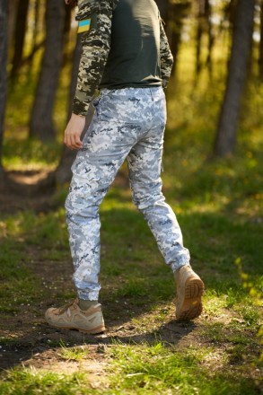 
 
 Легкі штани із міцної тканини військового зразка.
- Матеріал: поліестер висо. . фото 4