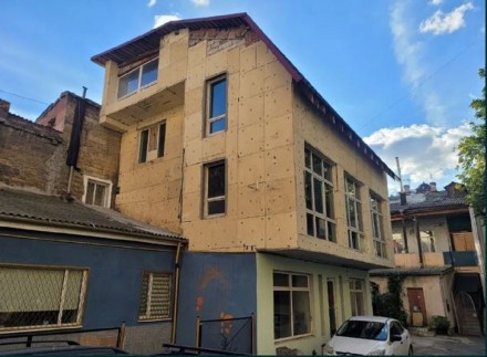 
 19938 Предлагаем к продаже отдельно стоящее здание на ул. Екатерининской. 
Общ. . фото 2