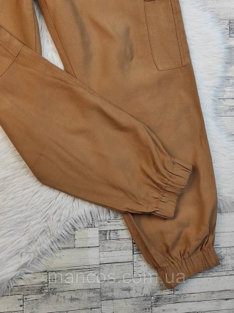 Женские брюки Amisu коричневого цвета с манжетами и с карманами 
Состояние: б/у,. . фото 7
