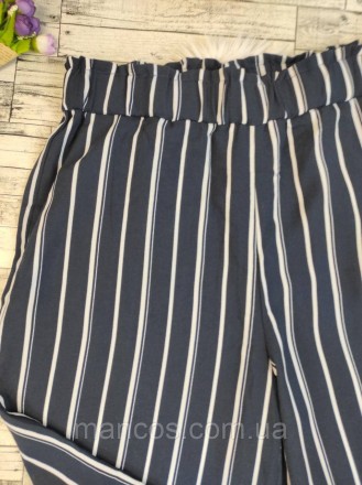Женские кюлоты H&M широкие брюки тёмно-синего цвета в полоску
Состояние: б/у, в . . фото 6