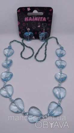 Набор бусы и серьги с бисера и прозрачных камней в форме сердца голубого цвета 
. . фото 1