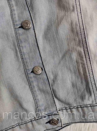 Джинсовый пиджак на девочку легкий голубой 
Состояние: б/у, в идеальном состояни. . фото 4