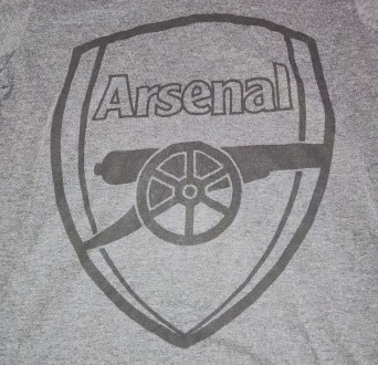 Футболка FC Arsenal London, официальный продукт, 32%-cotton, размер-S, длина-65с. . фото 4
