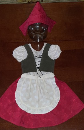 продам детский костюм красной шапочки на 4-5 лет, рост 104, обхват талии 56, рку. . фото 2