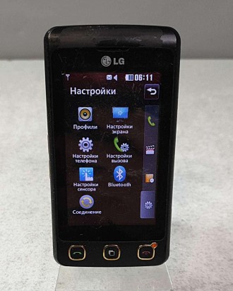 Мобильный телефон смартфон Б/У Lg KP500. Киев. фото 1 Мобильный телефон смартфон Б/У Lg KP500. Киев. фото 1