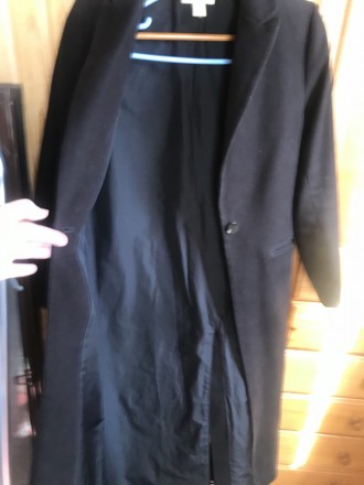 Пальто H&M-бренду-Швеция, Черного цвета- 34 размер, застегивается одной пуго. . фото 4