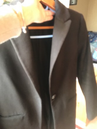 Пальто H&M-бренду-Швеция, Черного цвета- 34 размер, застегивается одной пуго. . фото 8