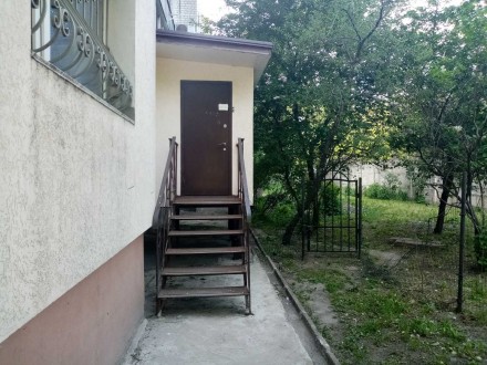 БЕЗ %! 89м2, 1 поверх, свій вхід, метро Шулявська. Киев. фото 1 БЕЗ %! 89м2, 1 поверх, свій вхід, метро Шулявська. Киев. фото 1