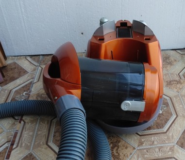 Продам циклонный (без мешка) пылесос 'delfa' Djc-605. Мощность 1800w. . . фото 8