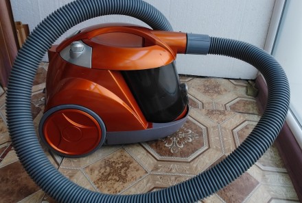 Продам циклонный (без мешка) пылесос 'delfa' Djc-605. Мощность 1800w. . . фото 4