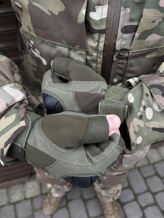 
 Тактичні рукавиці з посиленими накладками на кісточки для забезпечення безпеки. . фото 5