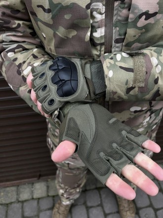 
 Тактичні рукавиці з посиленими накладками на кісточки для забезпечення безпеки. . фото 2