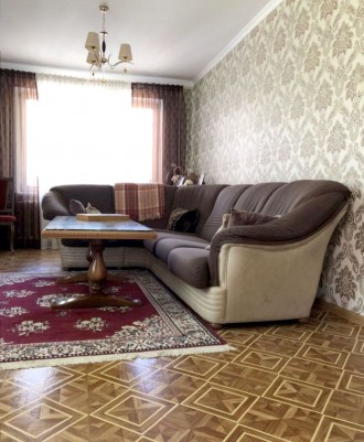 Продам 3-к квартиру в высотке на ул. Калиновая. Ремонт + мебель и техника!. Днепр. фото 1 Продам 3-к квартиру в высотке на ул. Калиновая. Ремонт + мебель и техника!. Днепр. фото 1