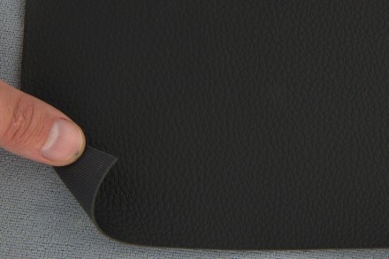 Автомобильный кожзам черный DXP-1/2, на тканевой основе, ширина 145см
Кожзам пре. . фото 4