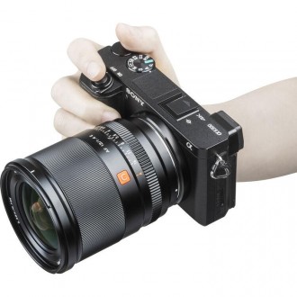 Об'єктив Viltrox AF 13m f/1.4 XF Lens for Sony E (AF 13/1.4 E)
Viltrox AF 13mm f. . фото 11