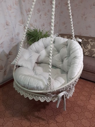 Подвесное кресло-гамак в стиле макраме, молочного цвета с шикарными и уютными по. . фото 9
