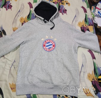 Футбольная кофта с капюшоном, худи FC Bayern Munchen