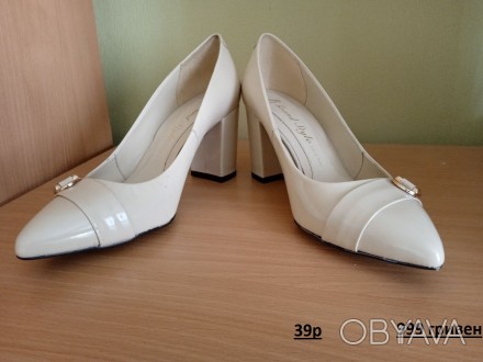 Продам женские туфли лодочки марки Grand Style
Сделаны из натурального лака 
П. . фото 1