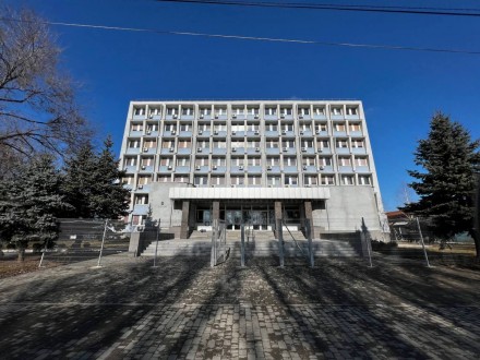 Продам здание бывшего Института Энергоатом по ул.Академика Белелюбского 
Общая п. . фото 3
