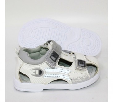 2905
Красиві закриті світловідбивні дитячі сандалі бренду YTop мають гарний пов. . фото 7