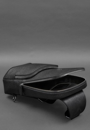 Шкіряний чоловічий рюкзак (сумка-слінг) на одне плече відмінно доповнить повсякд. . фото 8