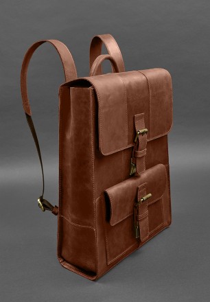 Шкіряний міський рюкзак у простому та позачасовому дизайні. Він зручний, місткий. . фото 3
