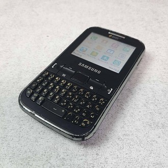 Телефон, підтримка двох SIM-карток, QWERTY-клавіатура, екран 2.2", роздільна зда. . фото 3