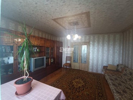 Продам 3-кімнатну квартиру, вул.Гацева 1, в цегляному будинку покращеного планув. . фото 3