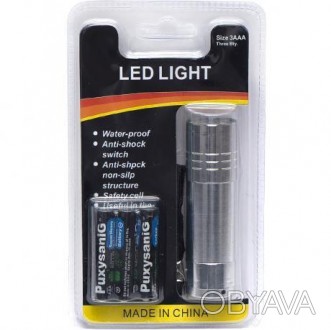 ![CDATA[Ліхтарик пластмасовий на 9 LED діодів. Для живлення використовуються 3 б. . фото 1
