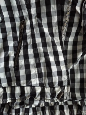Ветровка дождевик р.М ,Испания, Pepe Jeans London .
Цвет - черный,белый, по кур. . фото 10