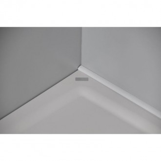 Декоративная планка служит для устранения зазора между стеной и поддоном или ван. . фото 3