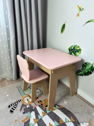 
Розовый детский стол со стулом "Pink Bear"
Описание
Размеры столика:
Ширина 45с. . фото 4