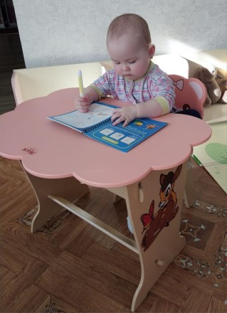 
Розовый детский стол-парта "Облако" со стулом фигурным
Описание
Размеры столика. . фото 3