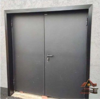Зовнішній відкос для дверей - варіант з металу, який захищає конструкцію проєму . . фото 6