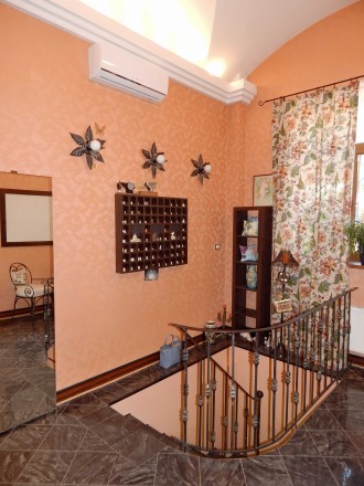 Продам фасадное помещение под салон, магазин-ателье в исторической части Одессы.. Приморский. фото 8