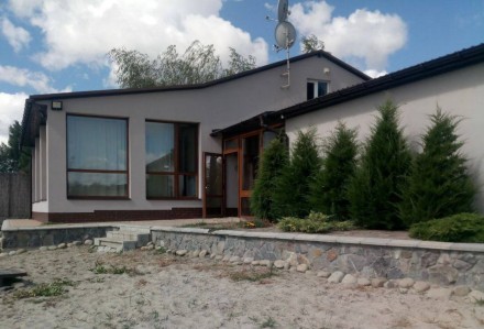 Продам дом у реки 162м 6 комнат, баня , свой берег.. Новоселівка. фото 1 Продам дом у реки 162м 6 комнат, баня , свой берег.. Новоселівка. фото 1