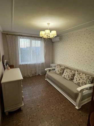4813-ИП Продам 3 комнатную квартиру на Салтовке 
Медкомплекс 626 м/р 
Амосова 40. . фото 2