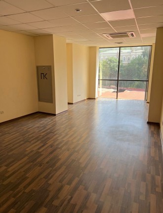 Расположение: 3-й этаж офисного комплекса на пересечении пр. Д.Яворницкого и ул.. . фото 2