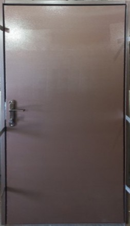 Двери входны уголковые лист 2мм, в базовом комплекте сувальдный замок, цена 5000. . фото 9