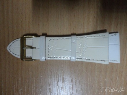 Ремешок для женских часов белый (уценка)

Глянцевая поверхность
Ширина: 30 мм. . фото 3