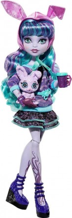 
Ляльки Monster High Creepover Party мають детальне вбрання та аксесуари для ноч. . фото 2