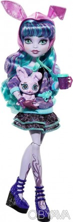 
Ляльки Monster High Creepover Party мають детальне вбрання та аксесуари для ноч. . фото 1