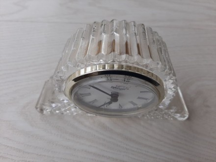 Настольные часы Erlanger (Винтаж, Германия)

Тяжелые
Ширина 12,7
Высота 8 см. . фото 5